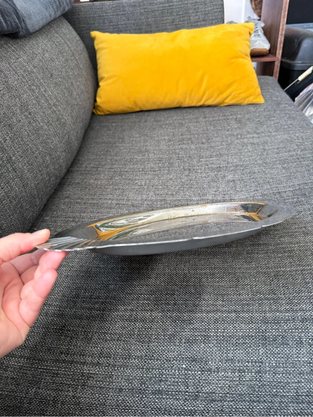 Silver Oval Serving Platter - Classic Metal Design